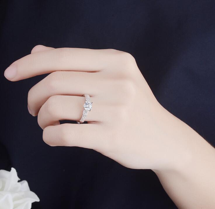 Handmade ring female European and American luxury micro-inlaid zircon ring wedding ring