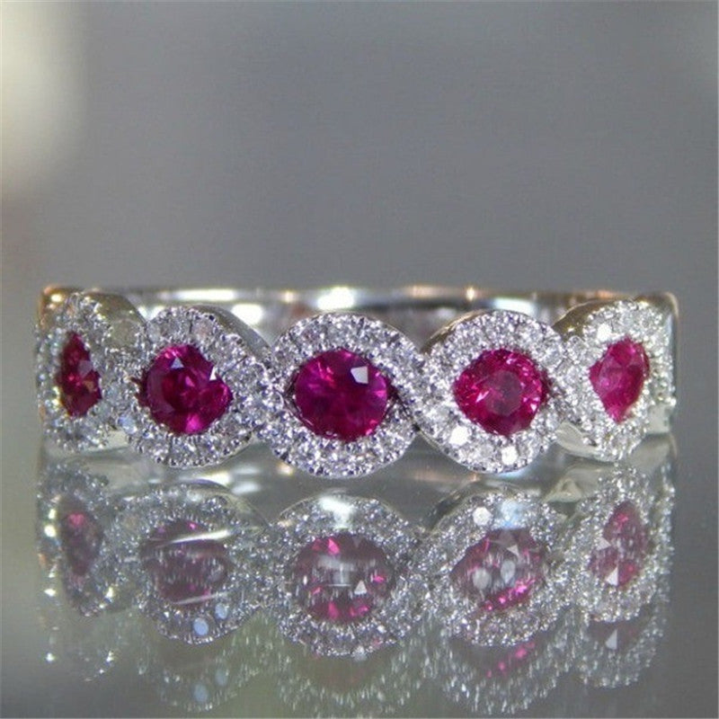 New micro-set ruby engagement ring Europe and the new grandmother green zircon strip