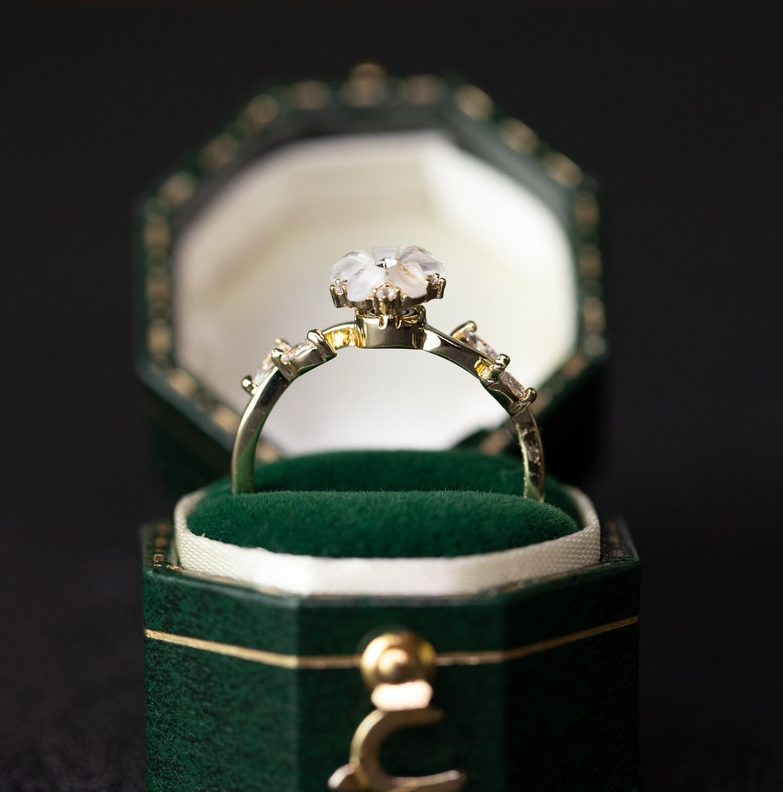 Floral Wedding Band For Women 18K 14K Gold Diamond Ring