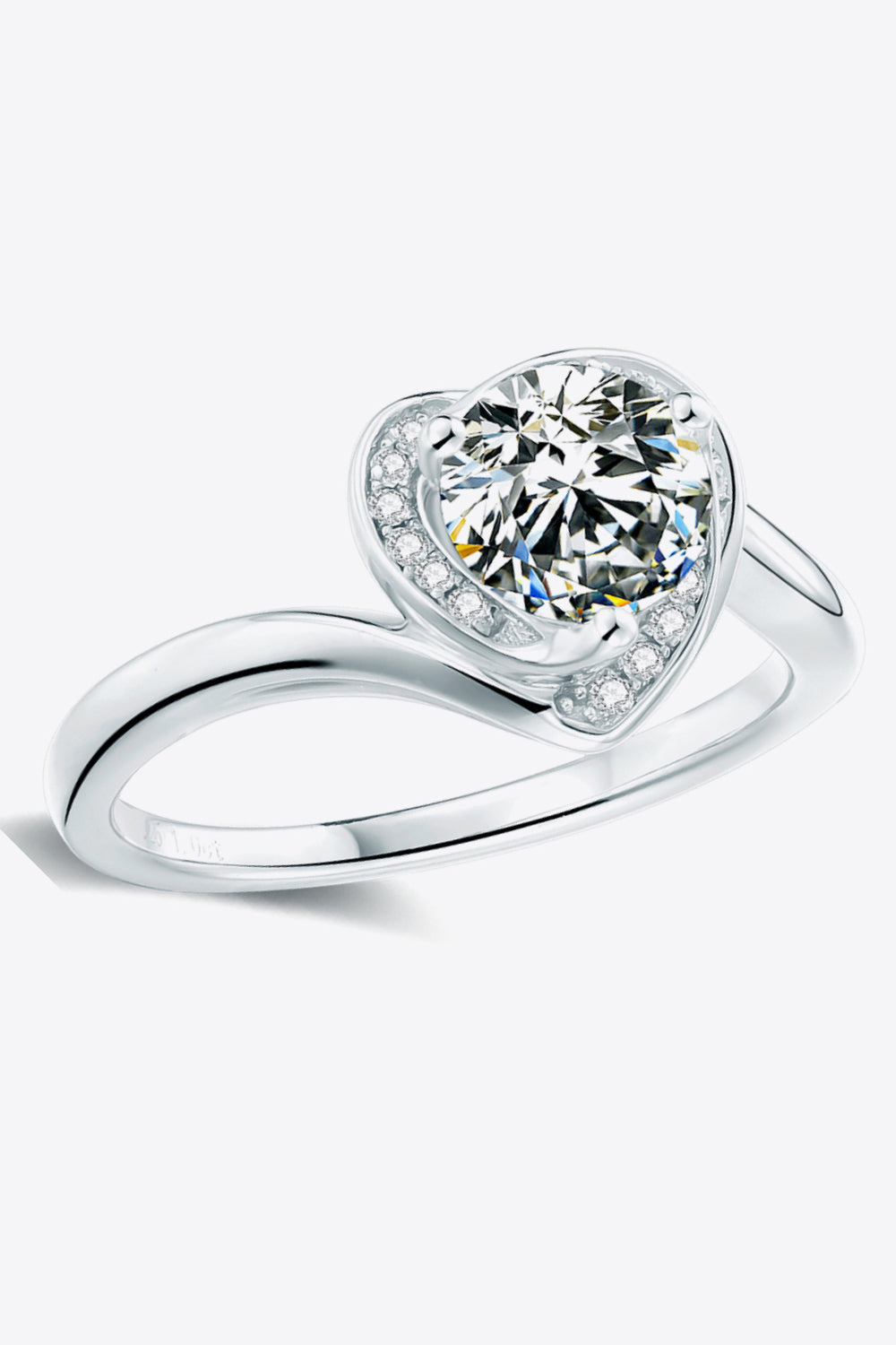 1 Carat Moissanite Heart Ring