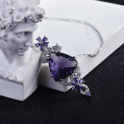Queen's Scepter Necklace New Light Luxury Queen Fan Millennium Cut Amethyst Pendant Color Jewelry On behalf of