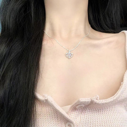 New Korean Moonstone Neon Love Heart Necklaces for Women Luxury Temperament Clavicle Chain Crystal Choker Party Jewelry Gifts